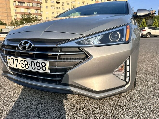 Hyundai Elantra 2019, 106,217 km - 2.0 l - Bakı