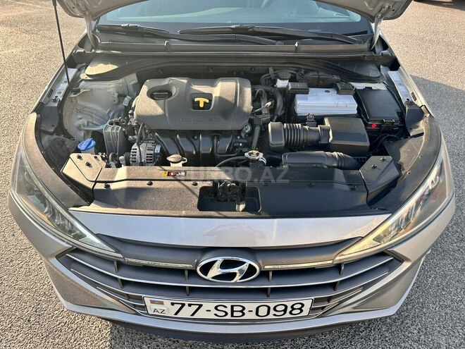 Hyundai Elantra 2019, 106,217 km - 2.0 l - Bakı