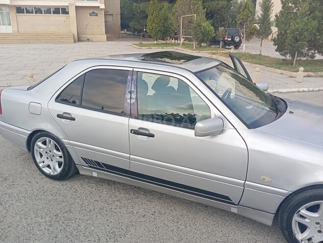 Mercedes C 180 1995, 265,770 km - 1.8 l - Sumqayıt