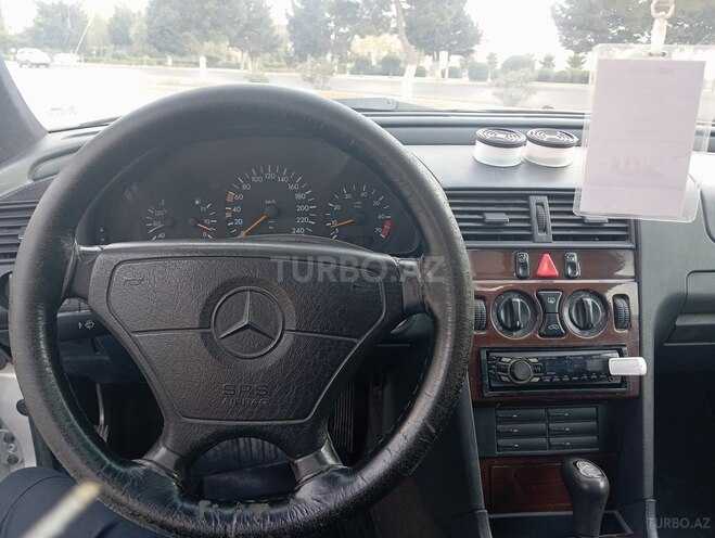 Mercedes C 180 1995, 265,770 km - 1.8 l - Sumqayıt