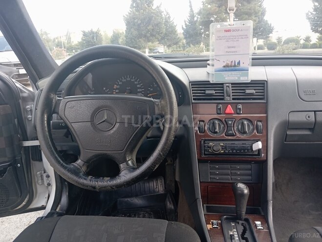 Mercedes C 180 1995, 265,770 km - 1.8 l - Sumqayıt