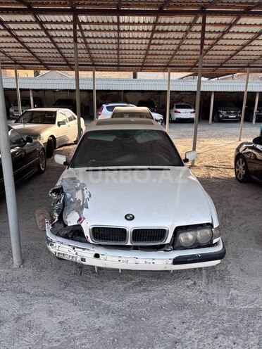 BMW 740 2000, 85,000 km - 4.4 l - Bakı