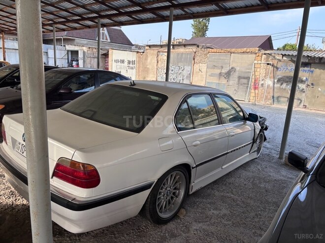 BMW 740 2000, 85,000 km - 4.4 l - Bakı