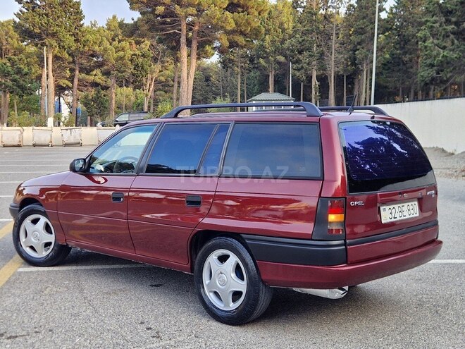 Opel Astra 1996, 258,703 km - 1.6 l - Sumqayıt