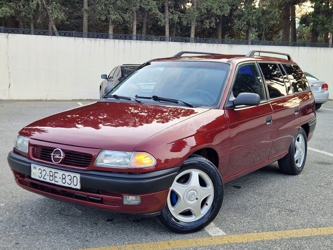 Opel Astra 1996, 258,703 km - 1.6 l - Sumqayıt