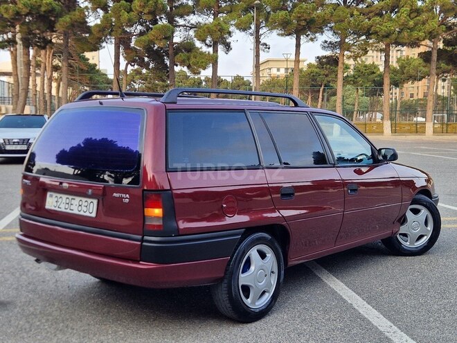 Opel Astra 1996, 258,703 km - 1.6 l - Sumqayıt