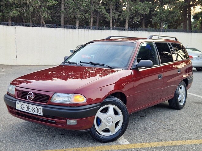 Opel Astra 1996, 258,703 km - 1.6 l - Sumqayıt