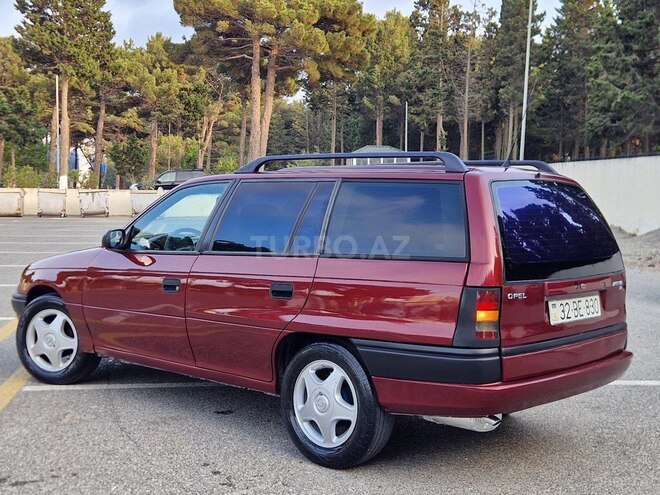 Opel Astra 1996, 258,703 km - 1.6 l - Sumqayıt