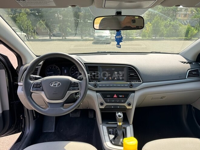 Hyundai Elantra 2017, 160,000 km - 2.0 l - Bakı