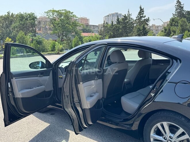 Hyundai Elantra 2017, 160,000 km - 2.0 l - Bakı