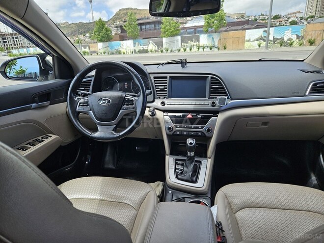 Hyundai Elantra 2016, 177,000 km - 2.0 l - Bakı