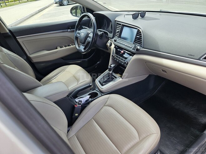 Hyundai Elantra 2016, 177,000 km - 2.0 l - Bakı