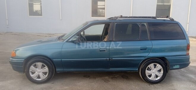 Opel Astra 1993, 236,541 km - 1.6 l - Sumqayıt