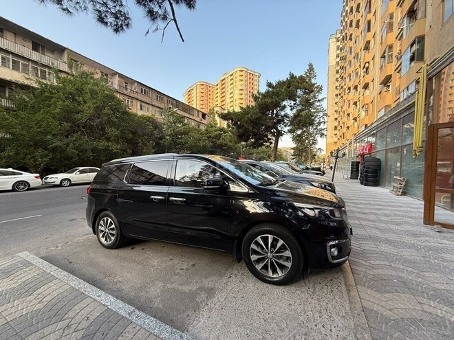 Kia Carnival 2018, 123,000 km - 2.2 l - Bakı