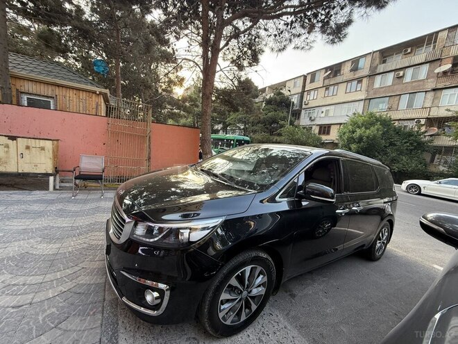 Kia Carnival 2018, 123,000 km - 2.2 l - Bakı
