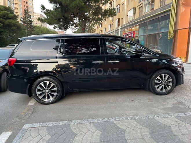 Kia Carnival 2018, 123,000 km - 2.2 l - Bakı