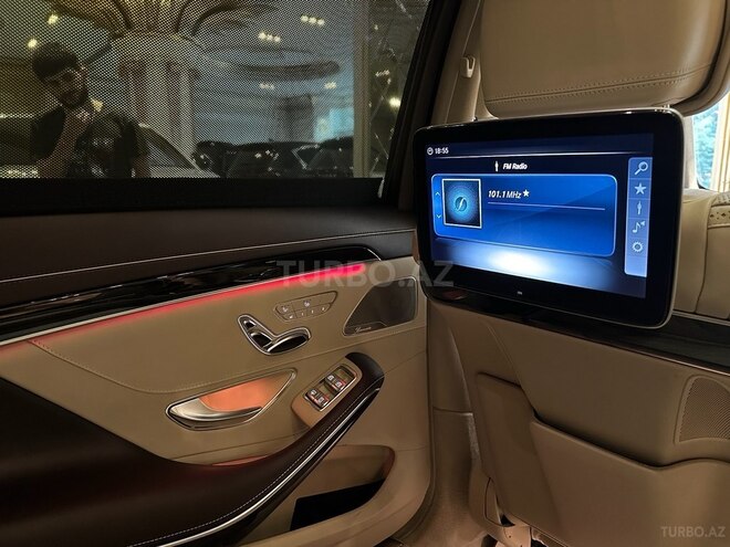 Mercedes S 560 4MATIC 2018, 88,000 km - 4.0 l - Bakı