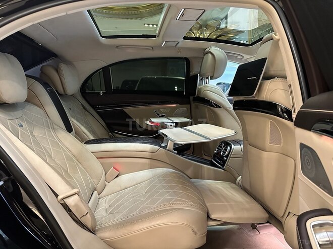Mercedes S 560 4MATIC 2018, 88,000 km - 4.0 l - Bakı