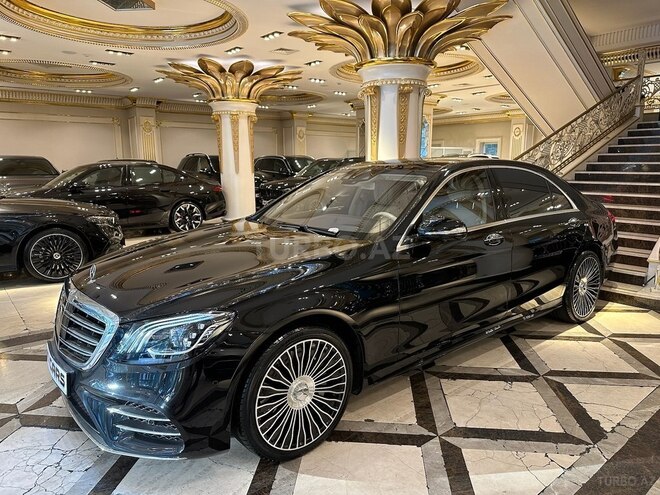 Mercedes S 560 4MATIC 2018, 88,000 km - 4.0 l - Bakı