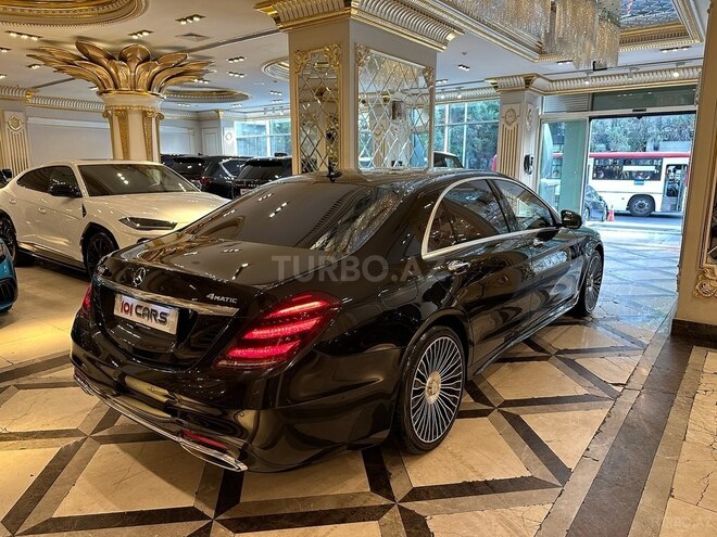 Mercedes S 560 4MATIC 2018, 88,000 km - 4.0 l - Bakı