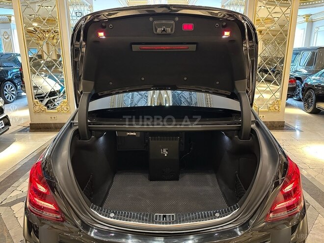 Mercedes S 560 4MATIC 2018, 88,000 km - 4.0 l - Bakı