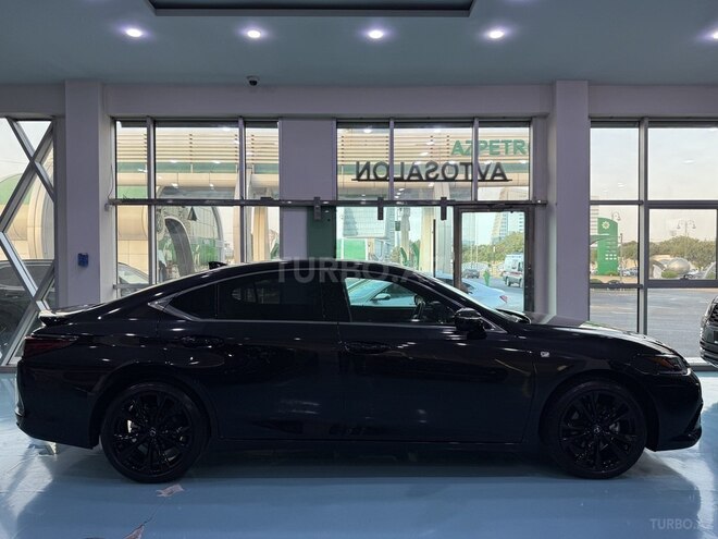 Lexus ES 300h 2024, 25,000 km - 2.5 l - Bakı