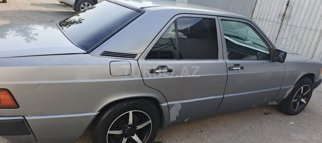 Mercedes 190 1990, 380,000 km - 2.0 л - Xaçmaz