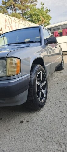 Mercedes 190 1990, 380,000 km - 2.0 л - Xaçmaz