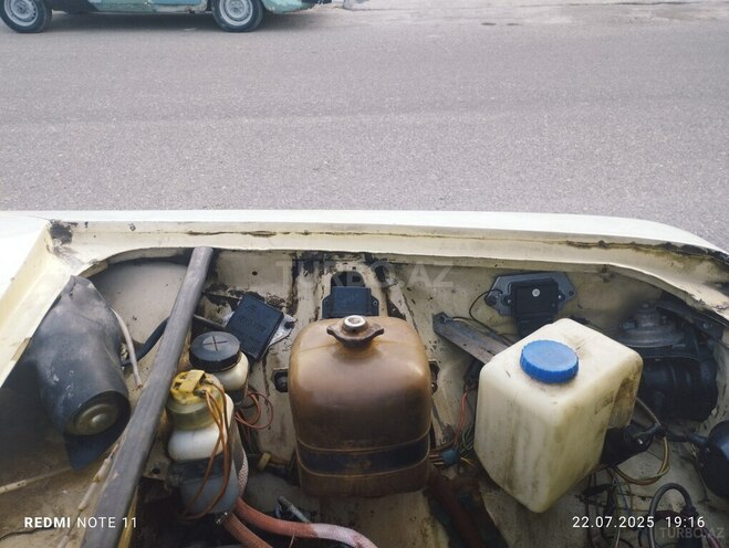 LADA (VAZ) 2106 1988, 80,000 km - 1.6 l - Qazax