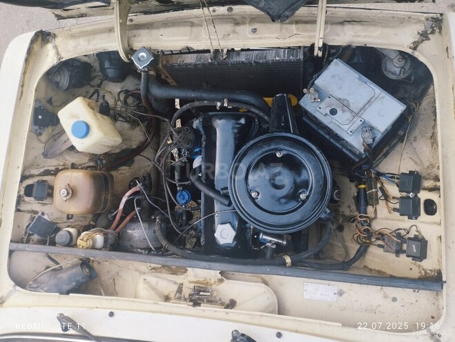 LADA (VAZ) 2106 1988, 80,000 km - 1.6 l - Qazax