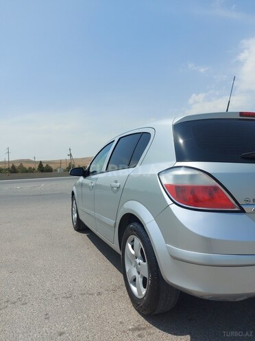 Opel Astra 2006, 275,000 km - 1.4 l - Bakı