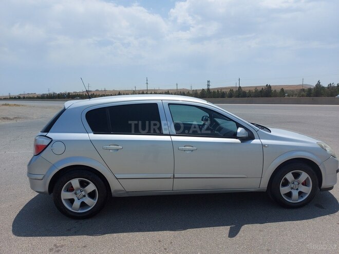 Opel Astra 2006, 275,000 km - 1.4 l - Bakı