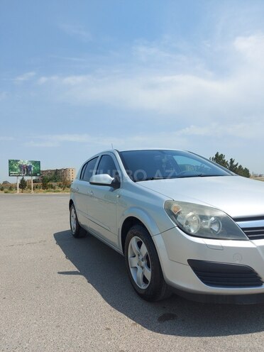 Opel Astra 2006, 275,000 km - 1.4 l - Bakı