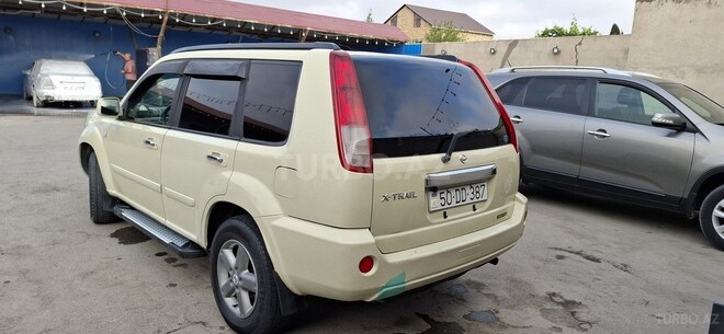 Nissan X-Trail 2003, 241,498 km - 2.0 l - Sumqayıt