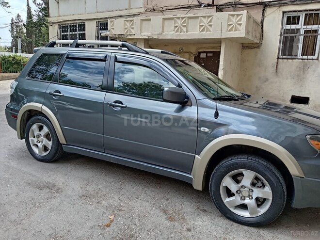 Mitsubishi Outlander 2002, 240,000 km - 2.4 l - Bakı