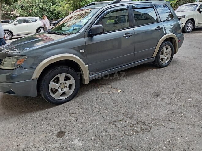 Mitsubishi Outlander 2002, 240,000 km - 2.4 l - Bakı