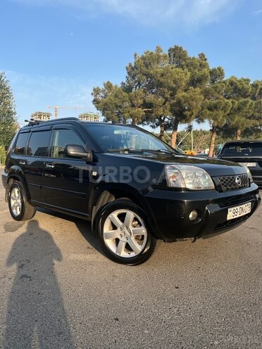 Nissan X-Trail 2005, 215,000 km - 2.0 l - Bakı