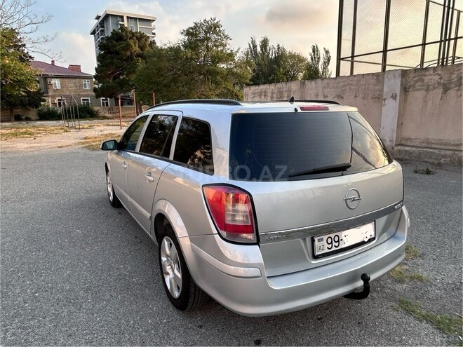 Opel Astra 2009, 320,000 km - 1.4 l - Bakı