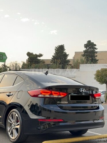 Hyundai Elantra 2017, 35,249 km - 2.0 л - Bakı