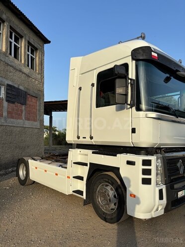Renault Magnum 2009, 1,486,490 km - 13.0 l - Lənkəran