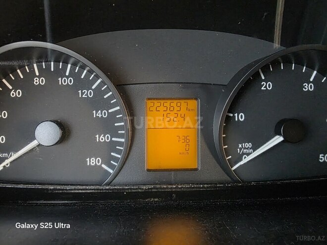 Mercedes Sprinter 313 2010, 225,700 km - 2.2 л - Bakı