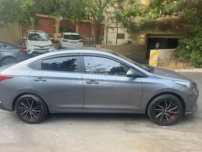 Hyundai Accent 2020, 126,600 km - 1.6 l - Bakı