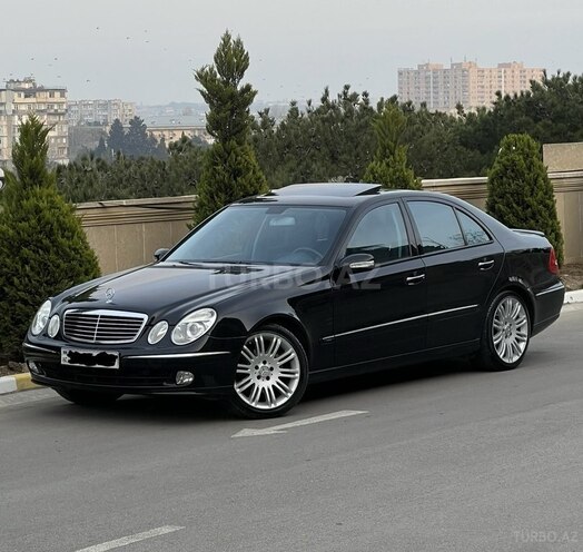 Mercedes E 240 2002, 318,000 km - 2.6 l - Bakı