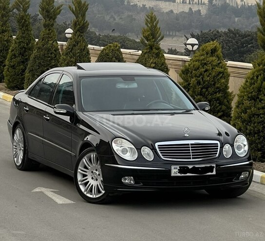 Mercedes E 240 2002, 318,000 km - 2.6 l - Bakı