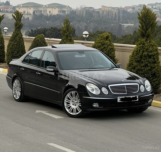 Mercedes E 240 2002, 318,000 km - 2.6 l - Bakı