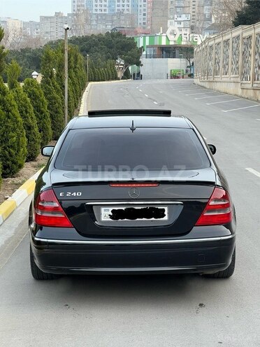 Mercedes E 240 2002, 318,000 km - 2.6 l - Bakı