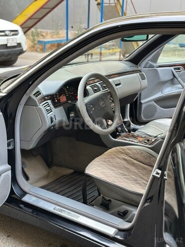 Mercedes E 220 d 2000, 498,000 km - 2.2 l - Bakı