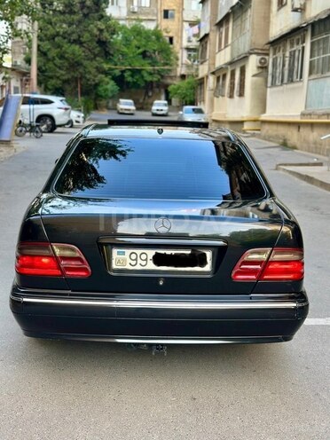 Mercedes E 220 d 2000, 498,000 km - 2.2 l - Bakı