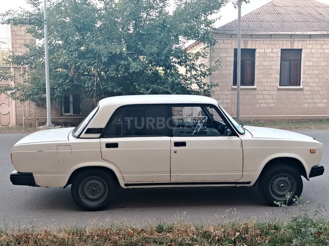 LADA (VAZ) 2107 1987, 125,000 km - 1.6 л - Qazax
