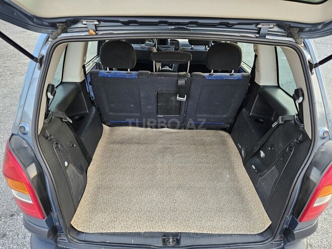 Opel Zafira 2001, 197,000 km - 2.2 л - Bakı
